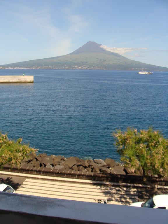 Apartamentos Kosmos Horta  Oda fotoğraf